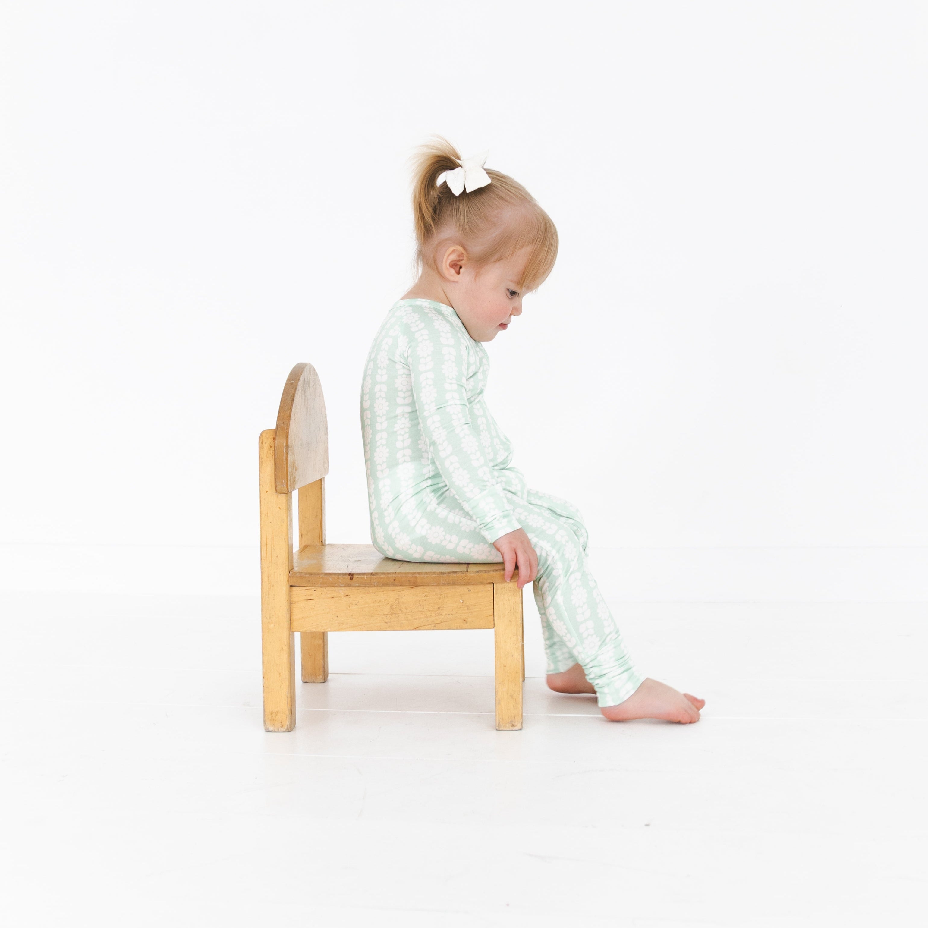 Mint Meadows Bamboo Sleeper