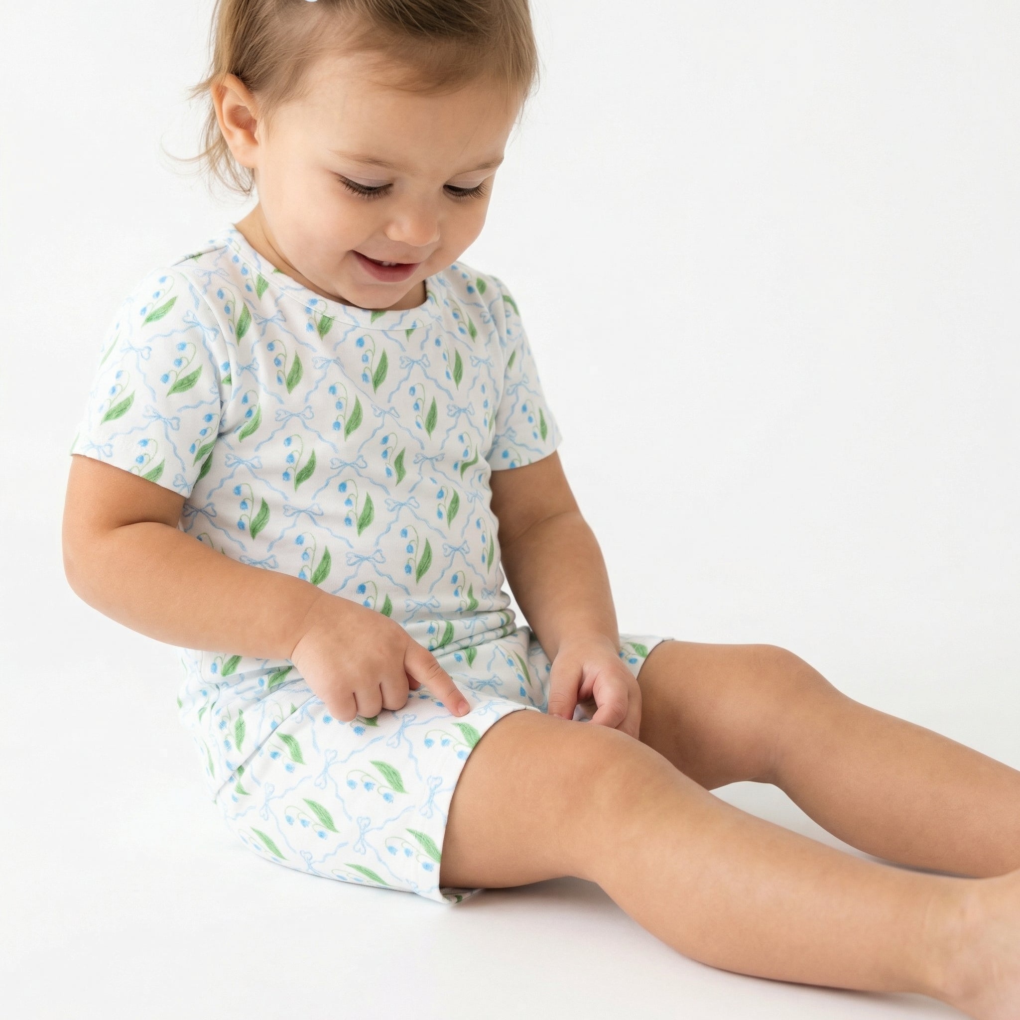 Most recommended white with green leaves toddler loungewear set for travel and overnight stays