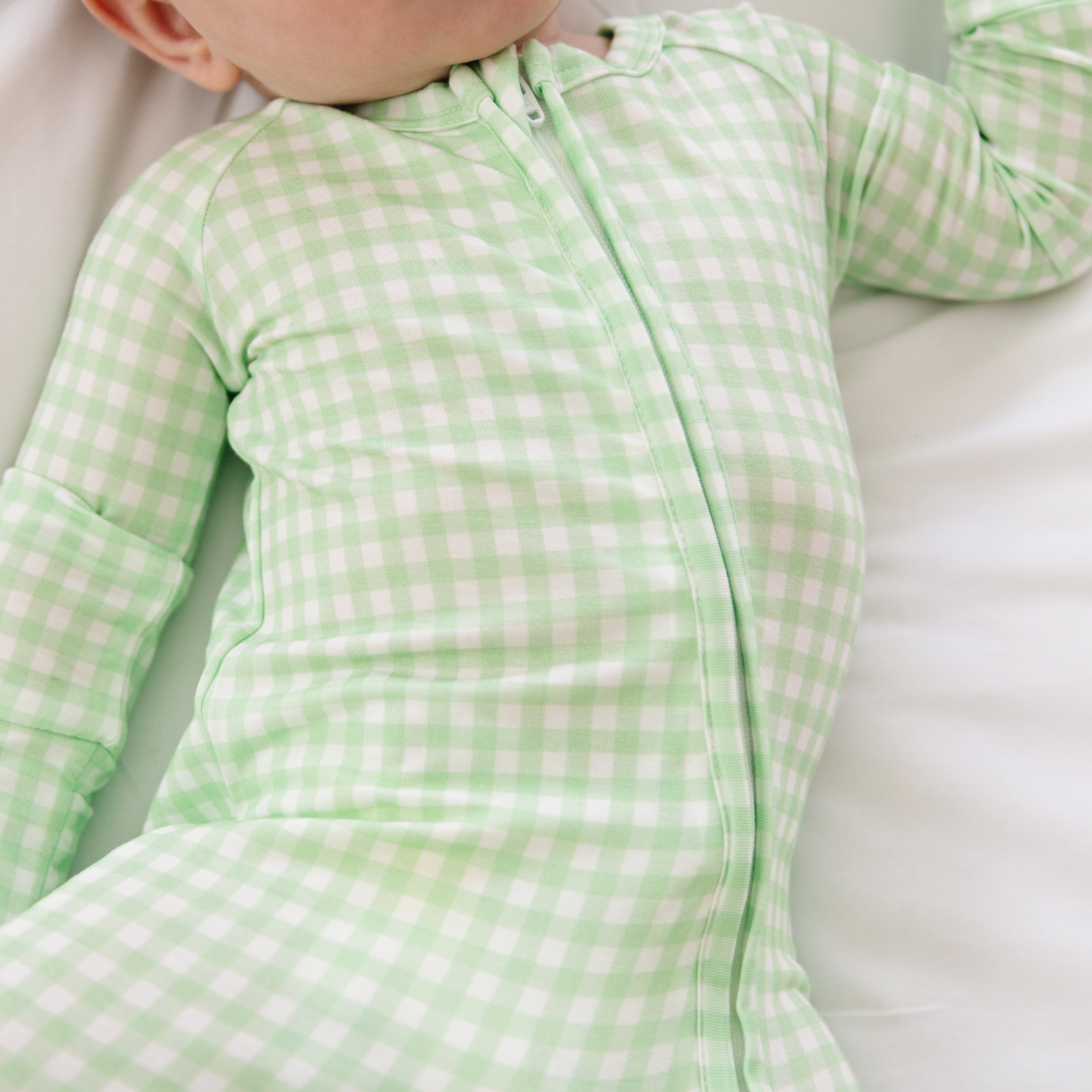Detail shot of top rated green sleeper
